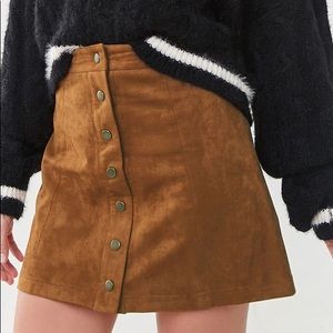 ⚡️ F21 Faux Suede Skirt